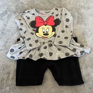 Girls 2 piece Disney Leggings Set